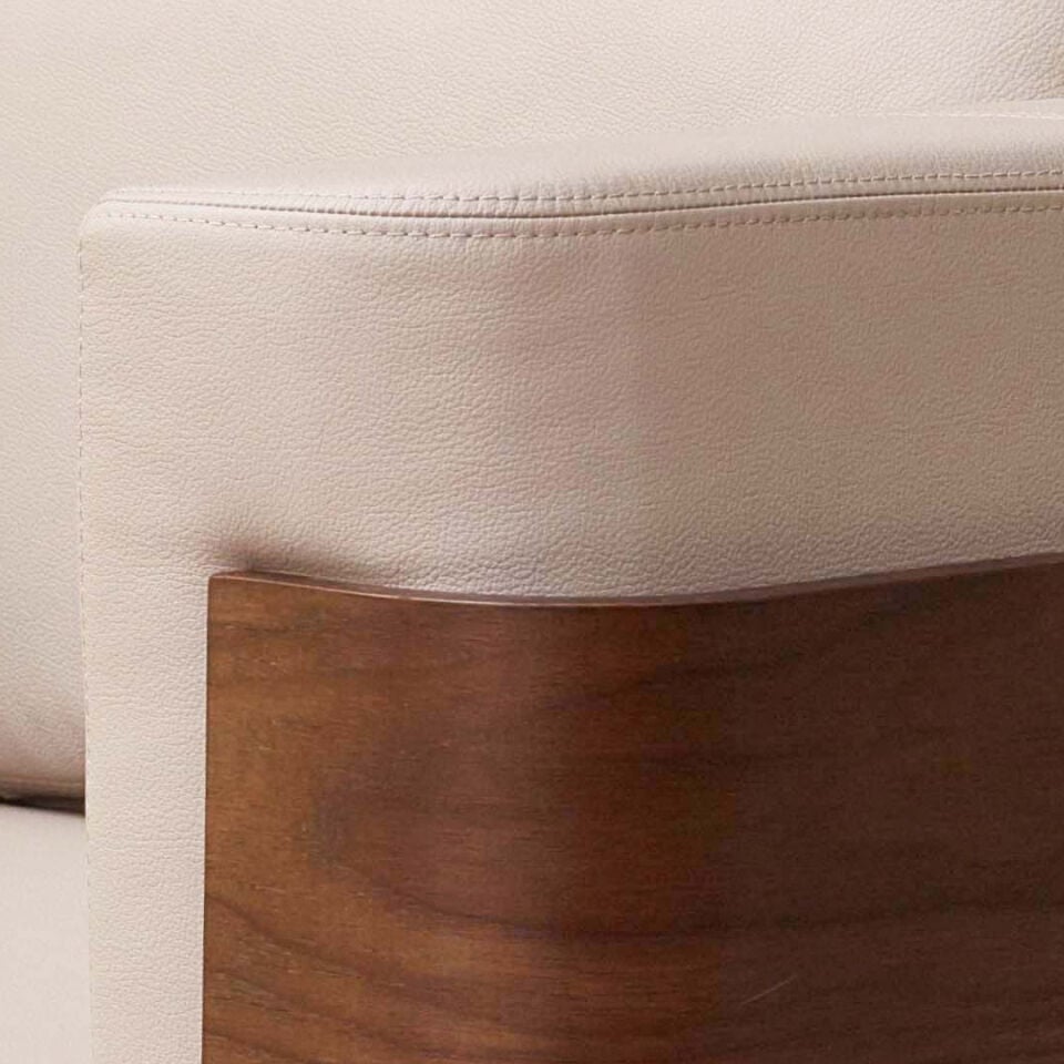 Covus Armchair