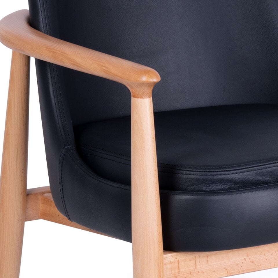 Rondic Armchair