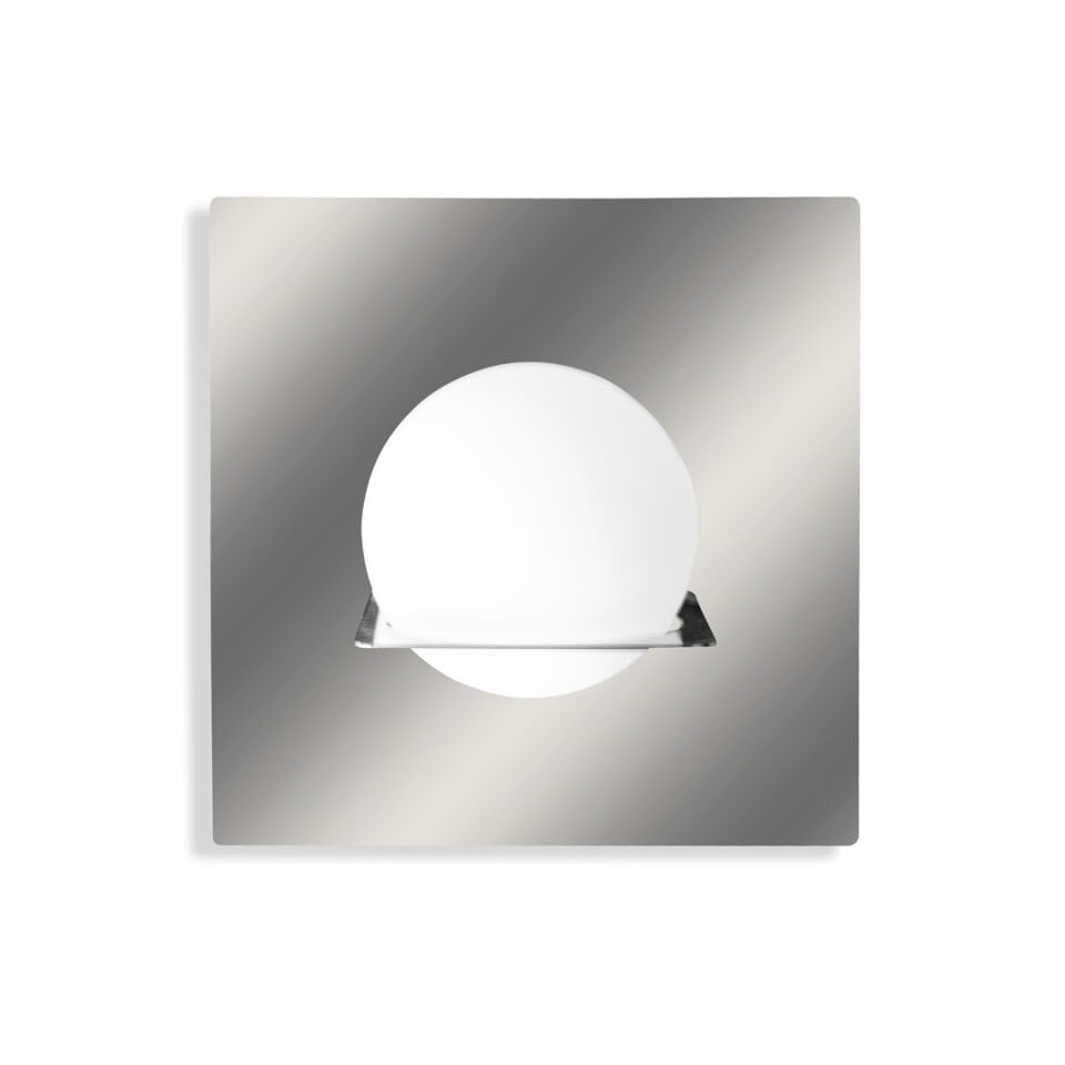 Pota Wall Lamp