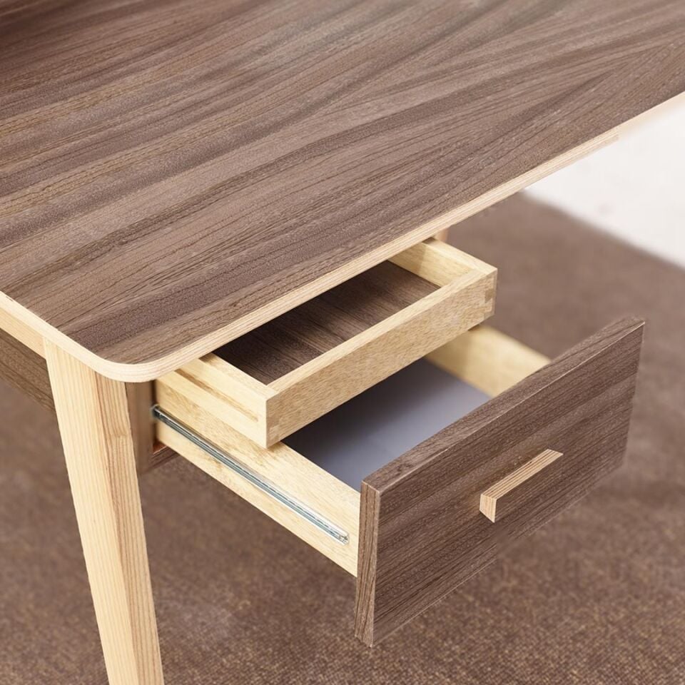 U-Turn Table