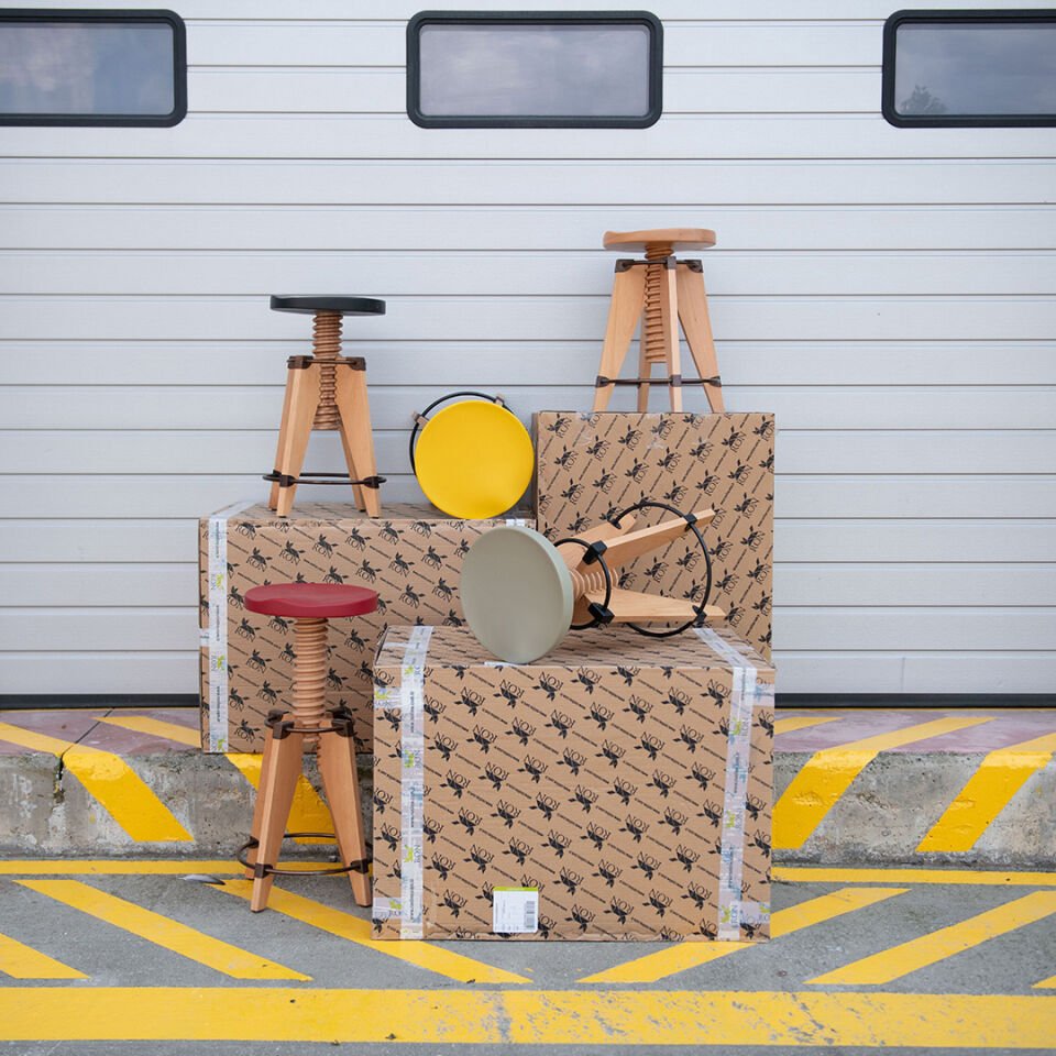 Burgu Ahşap Tabure Yeşil