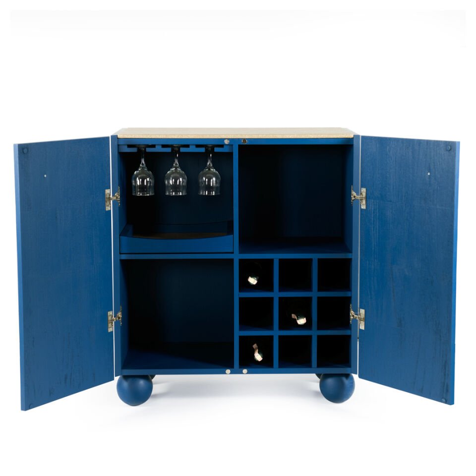 Circles Ahşap Bar Dolabı